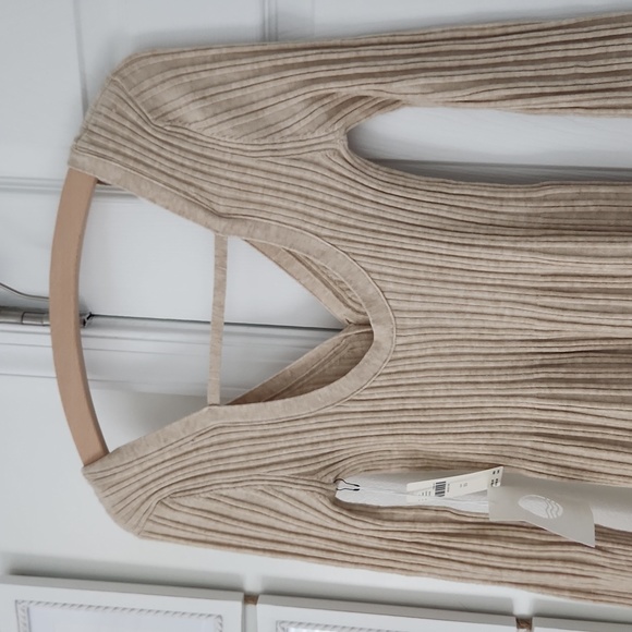 Anthropologie - Daily Practice Bell-Sleeve Sweater Mini Dress, Size XS, NWT - Picture 6 of 10